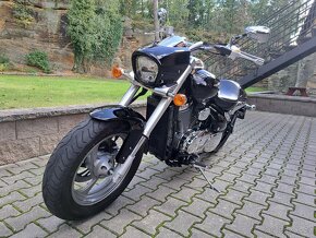 Suzuki Intruder M 800 - TOP STAV - 2