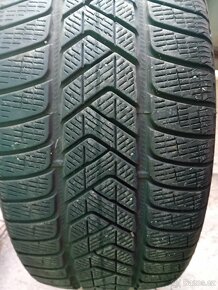 Prodám Sadu pneu 255/45/20 Pirelli - 2