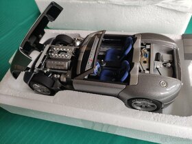 1:18 Ford Shelby Cobra Autoart - 2