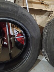 Pneu 195/65 R15 - 2