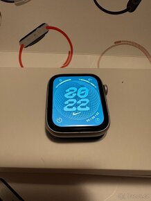 Apple Watch 5 44mm - 2