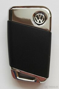 Klíč Škoda Superb Volkswagen Passat B8 + logo. Klíč bez loga - 2
