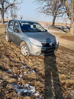 Dacia Sandero - 2