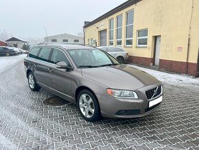 Volvo V70 2.4 D5 AWD, manual, po servise, Dovoz D - 2