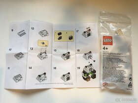 LEGO 6291788 Panda (Exclusive Employee gift Beijing China 20 - 2