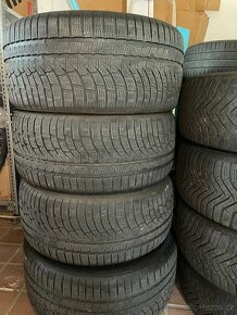 Zímní pneu Nokian WR A4 2x 275/40, 2x 255/40 R19 100V XL - 2