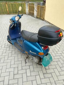 Piaggio vespa - 2