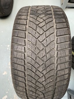 BMW3 225/40R19 - 255/35R19 ZIMNÍ PNEU - 2