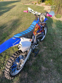 YAMAHA YZ 250 - 2