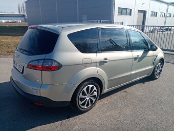 Ford S-max 2,0tdci 103kW r.v.11/2008 - 2