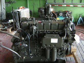 MOTOR Z FENDT 936 360HP kompletní i s chladičem - 2