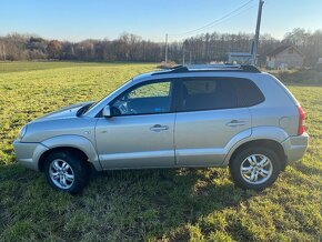 HYUNDAI TUCSON 2.0 CRDI 103 KW 4X4 ROK 2007 - 2