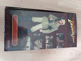 INDIANA JONES hot toys / sideshow - 2