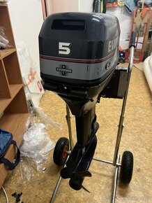 Lodni motor Evinrude 5 (10)hp, kratka noha, vaha 34kg - 2