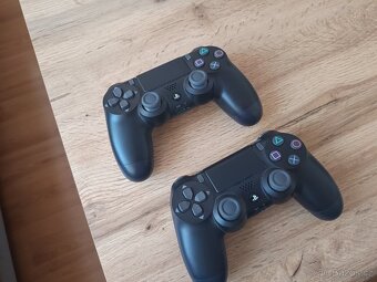 Dva nové ovladače na PS4 - 2