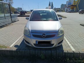 Opel Zafira B 1.6 benzin 85kW, 7 míst - 2