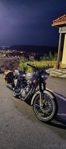 Royal Enfield Bullet Classic 500 - 2