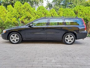 Volvo V70 Comfort Edition 2.4 benzin 125kW manual, xenon - 2