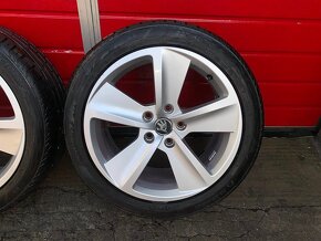 ALU kola SEAT DYNAMIC 17" 7.5J ET51 + letní pneu 225/45/R17 - 2