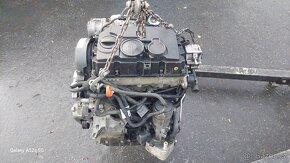 Motor 2.0 tdi Octavia 2 - 2