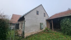 Prodej rodinného domu 187 m2 /G na pozemku 1149 m2, Zlonice - 2