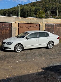 Škoda Superb 2014 - 2