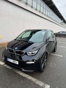 BMW i3 S 120Ah Top výbava - 2