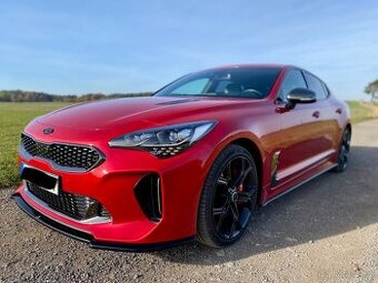 Kia Stinger 3.3 V6 biturbo ČR - 2