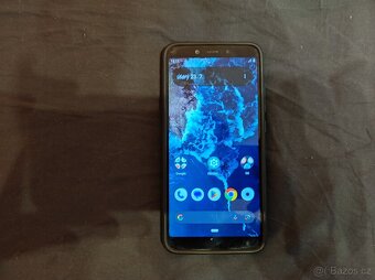 Xiaomi Mi A2 / 4GB/64GB / LTE / Android ONE v10 - 2