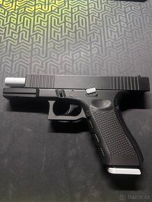 Replika Glock 17 - 2