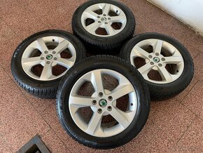 Originalní ALU kola Škoda 5x112 r16 zimní pneu 7mm - 2