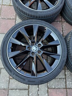 215/40 r17 Škoda Savio, (Fabia/Rapid) - 2