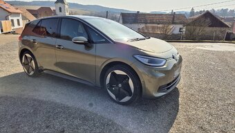 VW ID3 Pro Facelift 150Kw 58kwh max TOP výbava - 2