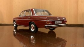 Mercedes Benz W115 200 D 1:24 Hachette - 2