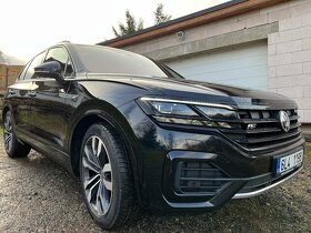 TOUAREG 3,0tdi R-Line 210kw,Black Style FULL - 2