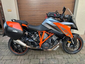 KTM 1290 Super Duke GT - 2