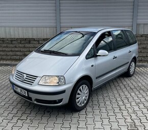 VW Sharan 1,9 Tdi 85KW /klima/ tažné/ 2008 - 2