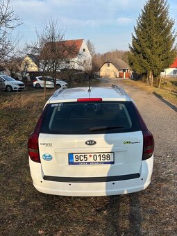 Kia ceed CRDi 16V 1,6 66kW - 2