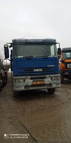 Iveco sklápěč 6x4 - 2