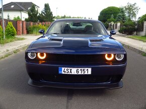 Dodge Challenger 5.7 HEMI V8 SRT look - odpočet DPH - 2