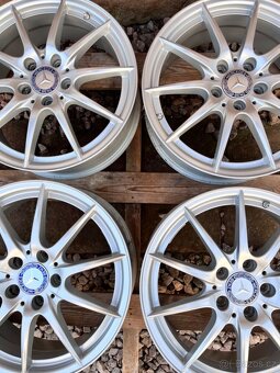 5x112 R17 originál alu Mercedes A B CLA - 2