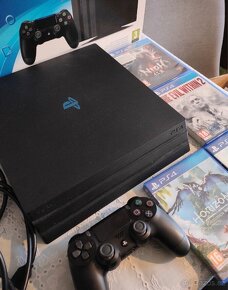 Playstation 4 Pro - 2