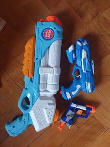 Pistol / pistole / Nerf / vodní pistolka - 2