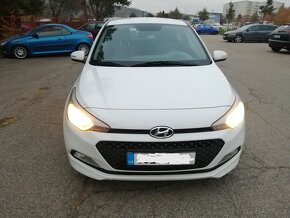 HYUNDAI i 20 - 2