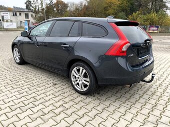 Volvo V60 2.0D, 120 kW, 5ti-válec, r. 2012, 168000 km, tažné - 2