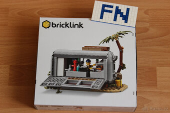 LEGO Bricklink 910030 Stánek s občerstvením - 2