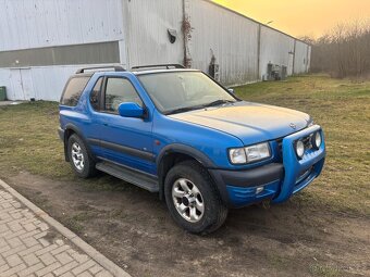 Opel Frontera 4x4 2.2 - 2