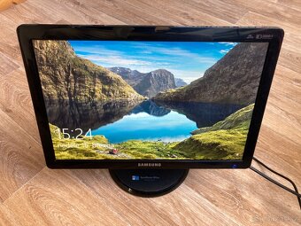 monitor Samsung 961bw 19” - 2