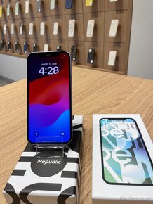 iPhone 12, 128 GB, Záruka 2 roky, Baterie 76%, Fialova - 2