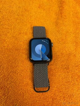 Apple Watch 4 LTE 44mm, baterie 86% - 2